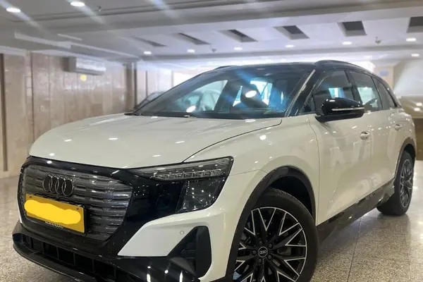 آئودی، Q5 e-tron