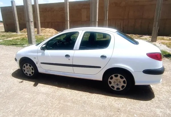 پژو، 206 SD