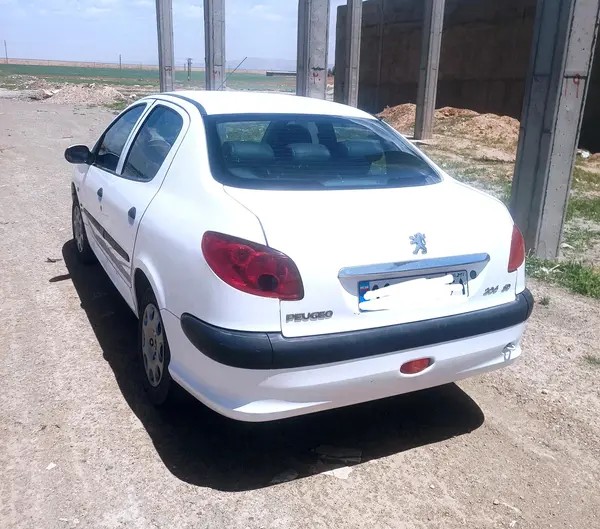 پژو، 206 SD