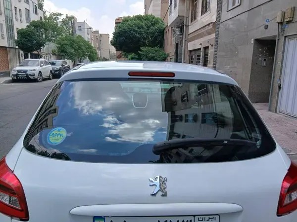 پژو، 207