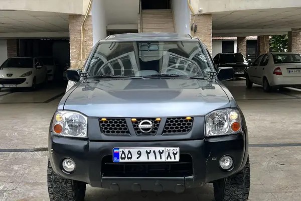 نیسان، رونیز