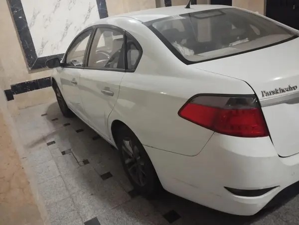 برلیانس، H330
