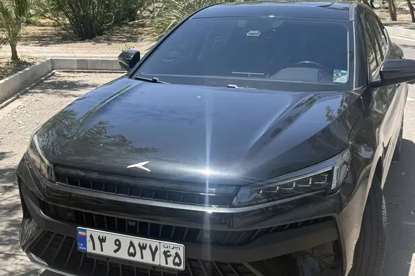 کی ام سی، J7