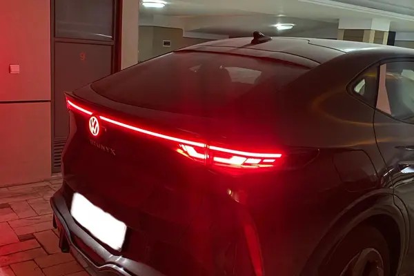 فولکس، آی دی یونیکس