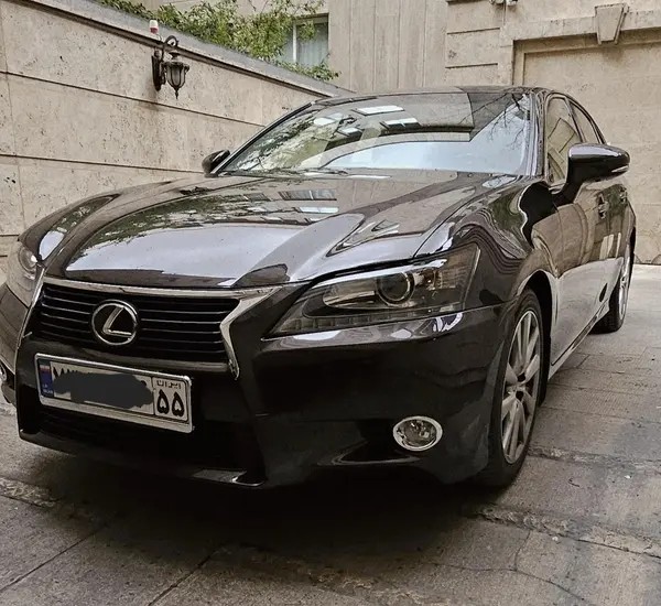 لکسوس، GS