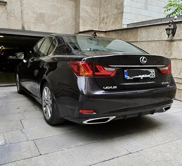 لکسوس، GS