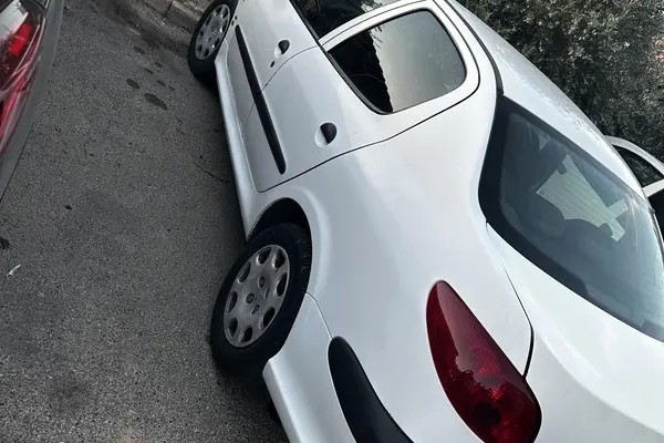 پژو، 206 SD