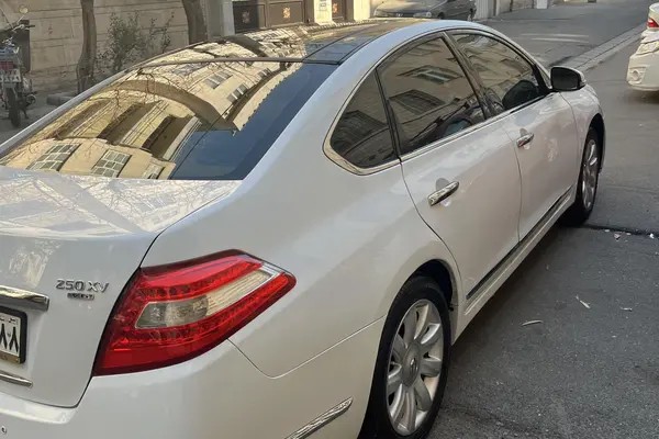 نیسان، تی ینا (مونتاژ)