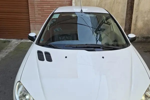 پژو، 206 SD