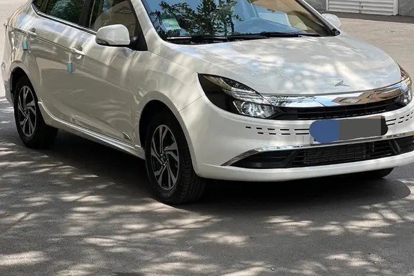 کی ام سی، ایگل