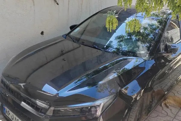 کی ام سی، J7
