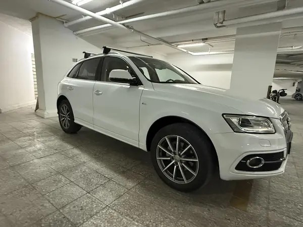 آئودی، Q5
