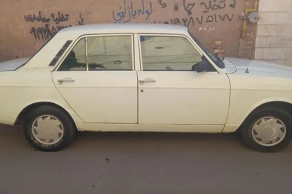 پیکان، سدان