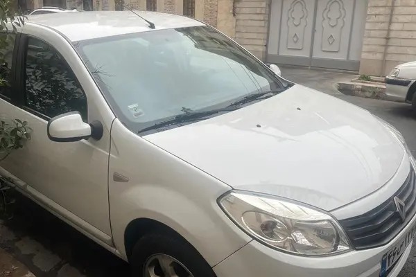 رنو، ساندرو