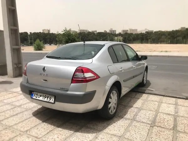 رنو، مگان (مونتاژ)