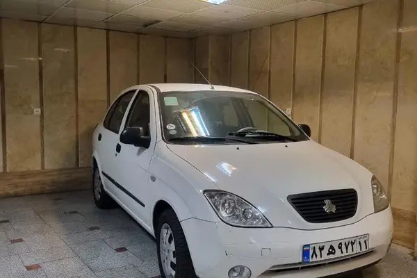 تیبا، هاچ بک