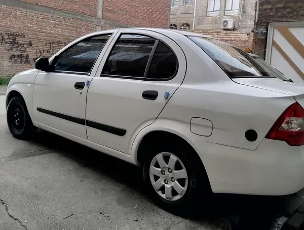 تیبا، صندوق دار