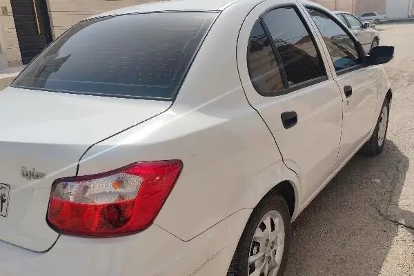ساینا، S
