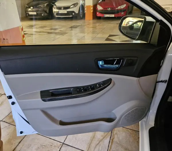شاهین، اتوماتیک CVT