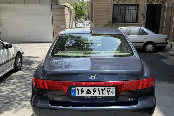 هیوندای، آزرا (گرنجور)