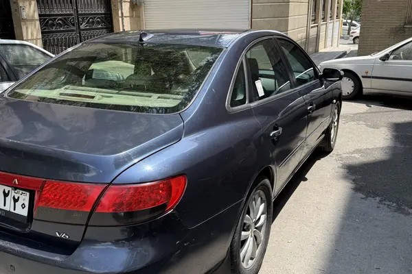 هیوندای، آزرا (گرنجور)