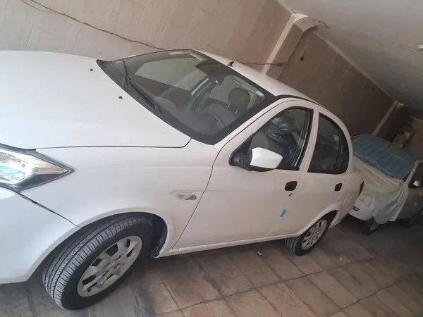ساینا، S