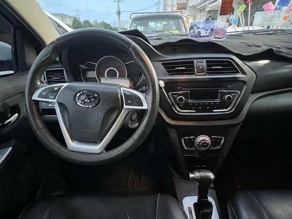 لیفان، X50