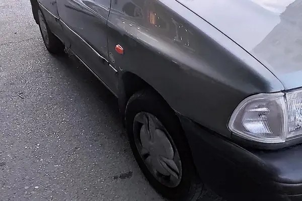 پراید، صندوق دار