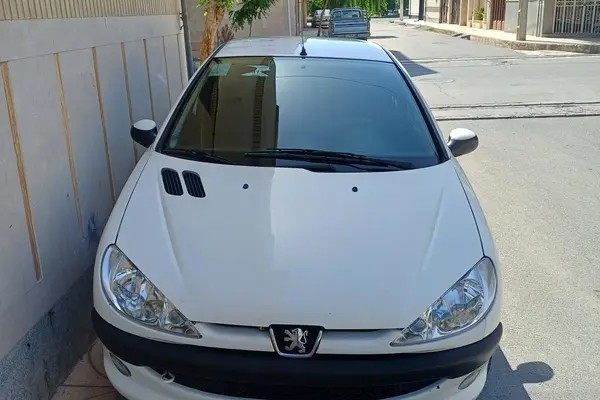 پژو، 206 SD
