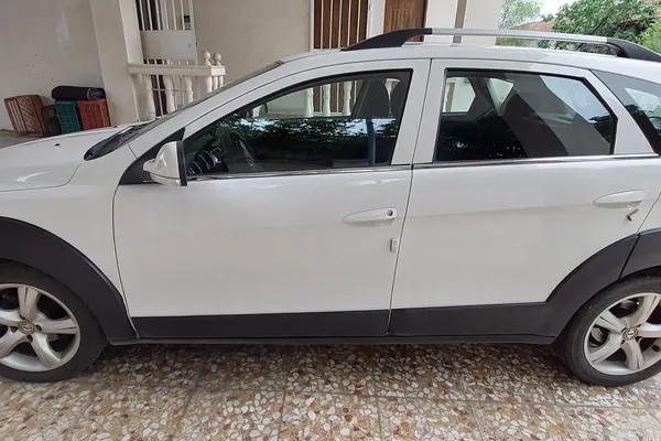 دانگ فنگ، H30 کراس