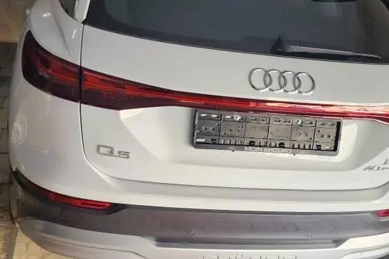 آئودی، Q5 e-tron