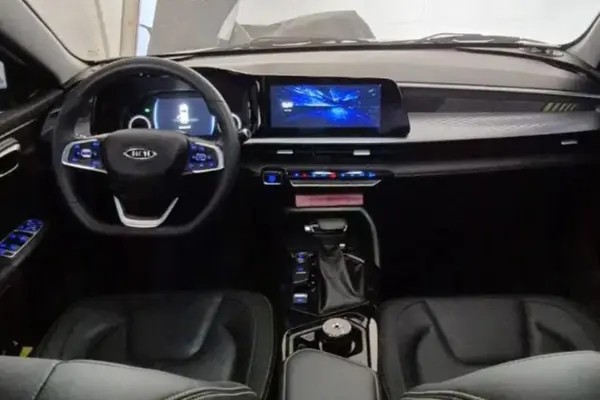 ام وی ام، X33 کراس