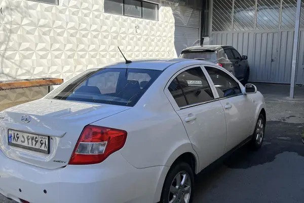 ام وی ام، 550