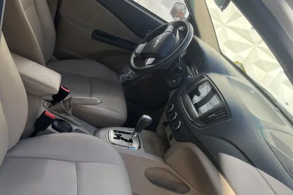 ام وی ام، 550