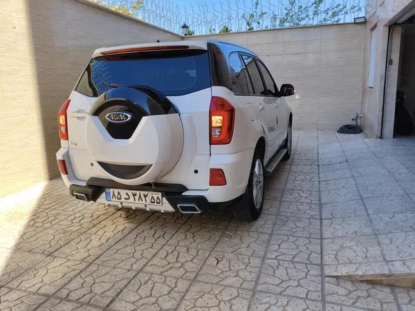 ام وی ام، X33 S