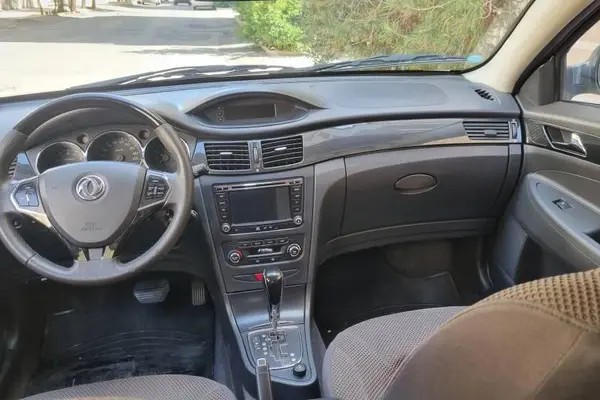دانگ فنگ، H30 کراس
