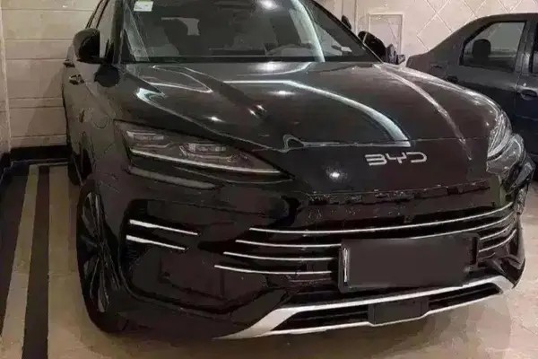 بی وای دی، سانگ پلاس DMi