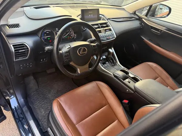 لکسوس، NX هیبرید