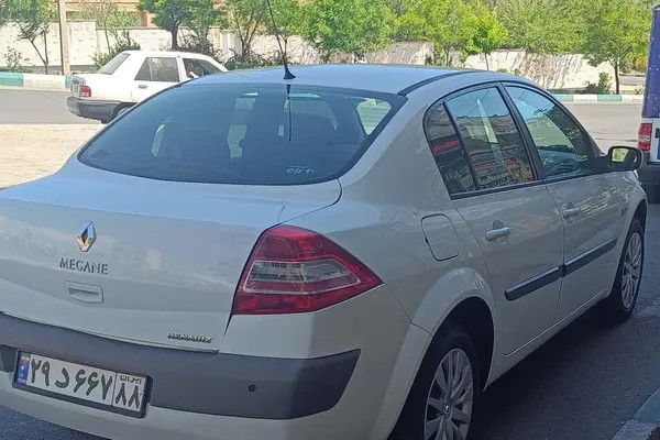 رنو، مگان (مونتاژ)
