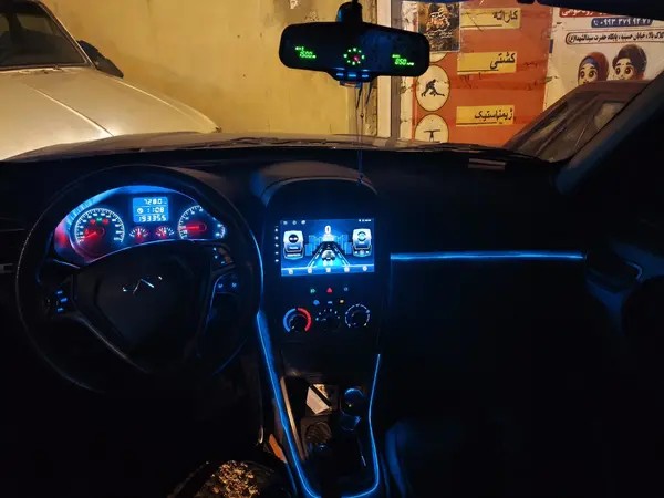 ام وی ام، X33