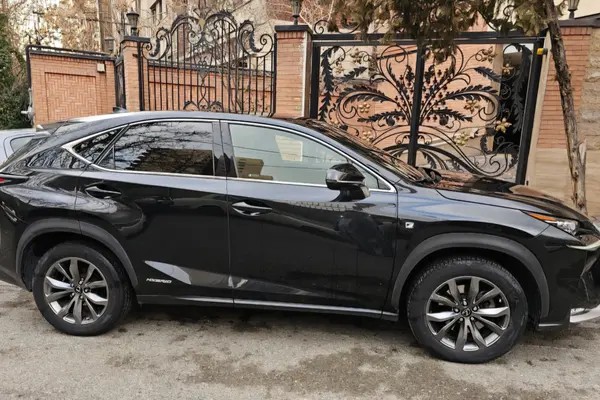 لکسوس، NX هیبرید