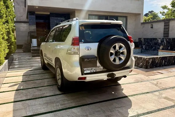 تویوتا، پرادو  چهار در