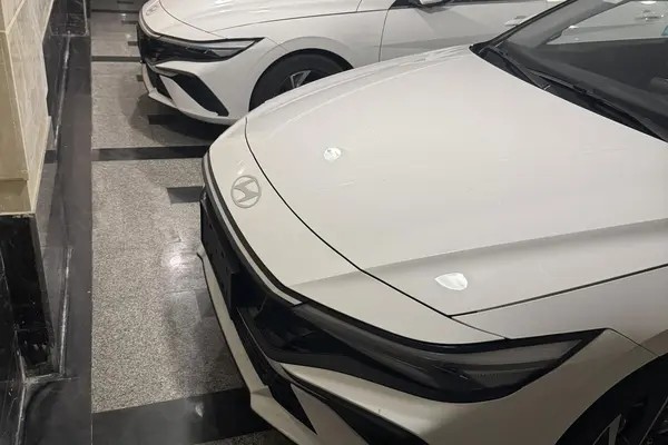 هیوندای، النترا