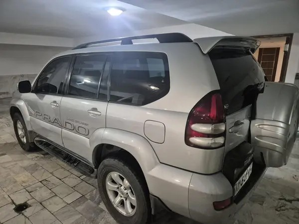 تویوتا، پرادو  چهار در