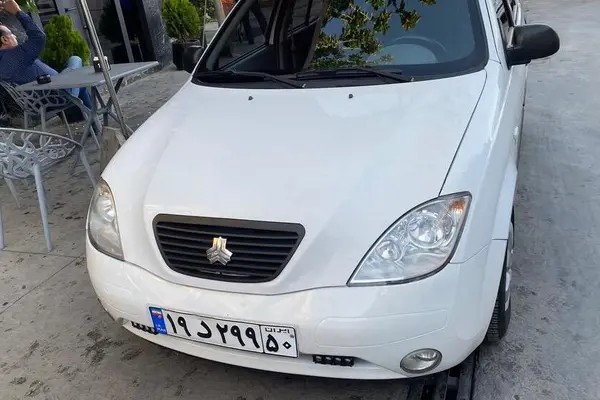 تیبا، هاچ بک