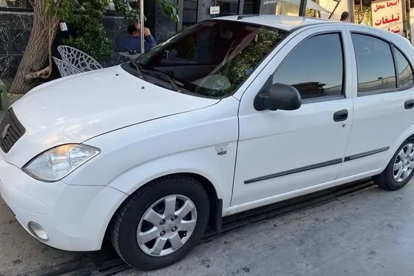 تیبا، هاچ بک