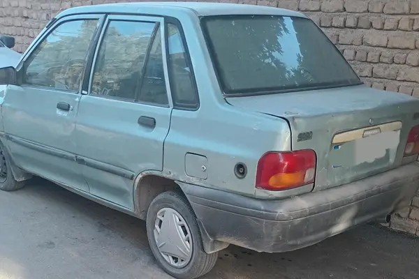 پراید، صندوق دار