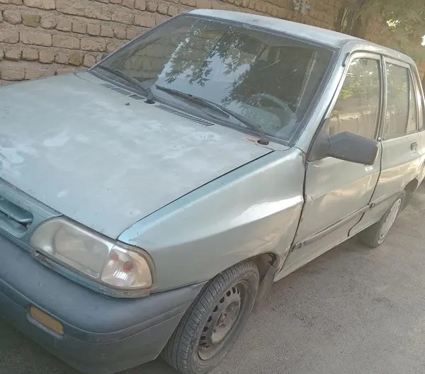 پراید، صندوق دار