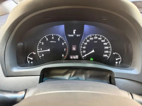 لکسوس، RX