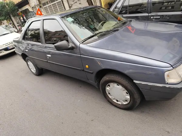 پژو، 405